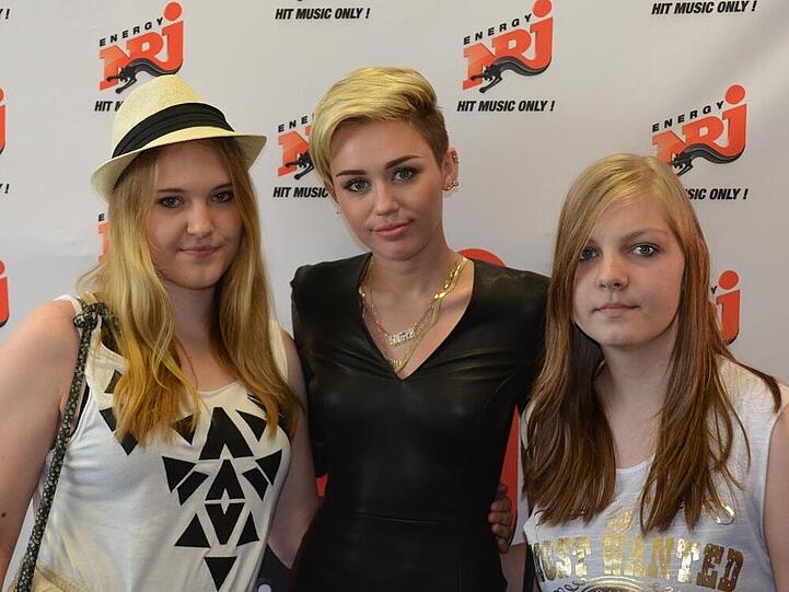 "Meet & Greet" im Berliner Radiosender "Energy": Miley Cyrus trifft Fans