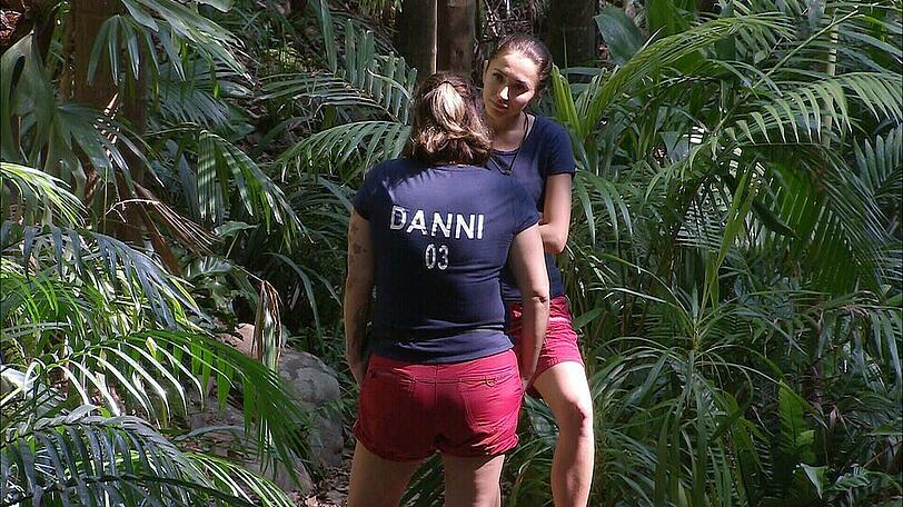 Anastasiya Avilova entschuldigt sich bei Daniela Büchner