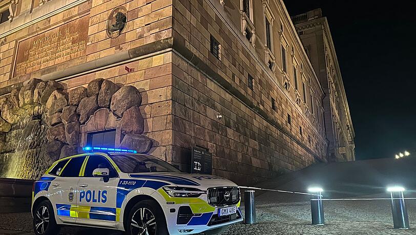 Am K&ouml;nigsschloss in Stockholm war die Polizei im Einsatz.