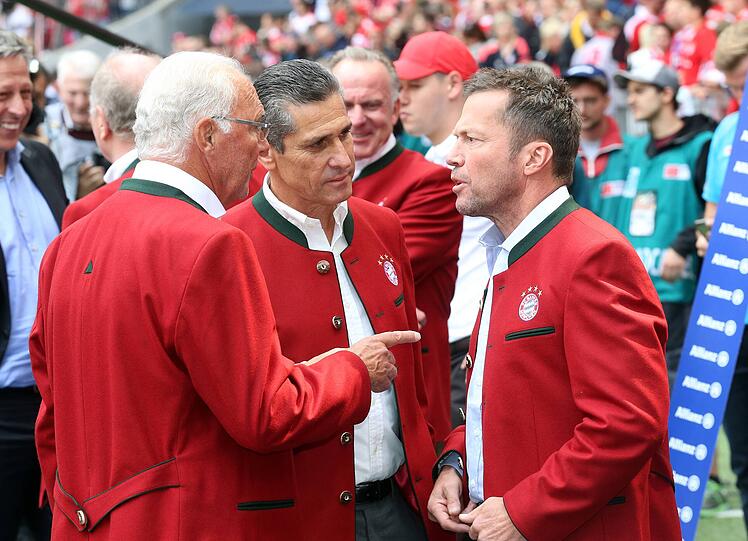 "Lothar und ich hatten auch Meinungsverschiedenheiten. Ich hab mich immer durchgesetzt. Gott sei Dank, die Erfolge sprechen für sich." (über Lothar Matthäus)
