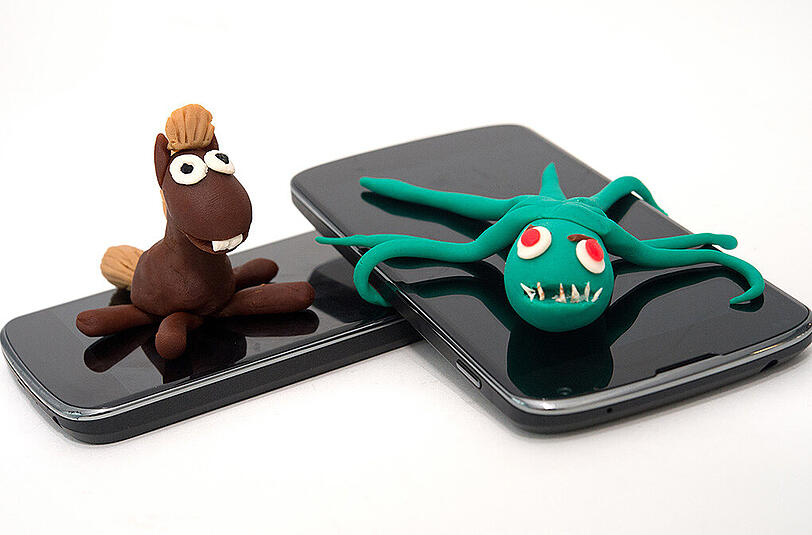 Trojanische Pferde und Datenkraken: Smartphone-Schädlinge verstecken sich oft in scheinbar harmlosen Apps.