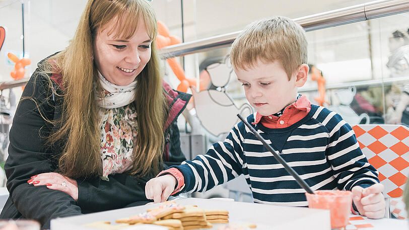 Kinderprogramm: Plätzchen backen und...