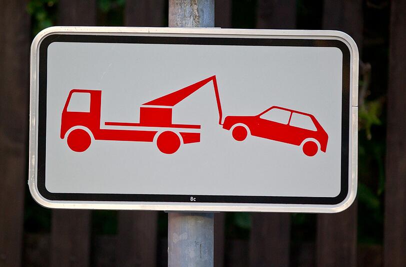 Wo dein Auto steht, sag&rsquo; ich dir erst, wenn du die Abschleppkosten bezahlst.