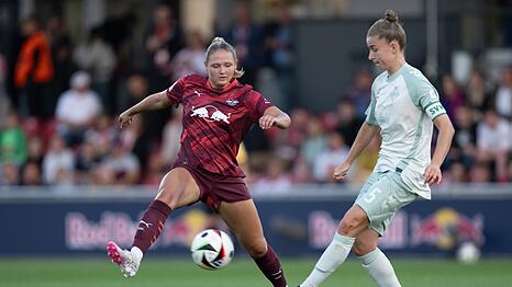 Frühere Werder-Kapitänin: Michelle Ulbrich wechselte im Winter zu Bayern München und trifft jetzt im DFB-Pokal-Finale auf ihren Herzensclub.