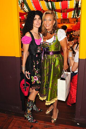 Janine White, Denise Rich