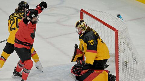 Torh&uuml;terin Sandra Abstreiter patzte zweimal