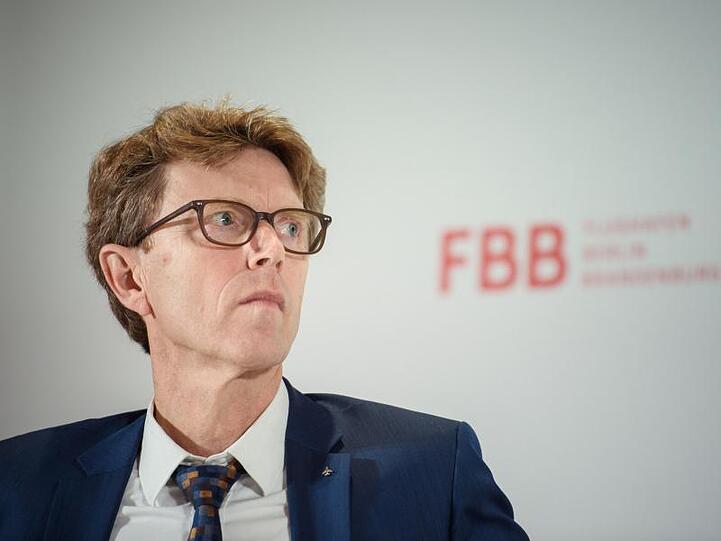 "Es ist für uns wirtschaftlich eine Katastrophe. Wir verlieren jeden Tag eine Million Euro Einnahmen", sagt Engelbert Lütke Daldrup.