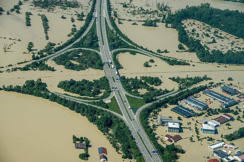 Aktuelle Bilder vom Hochwasser aus Deggendorf: Die Lage ist noch immer ernst.