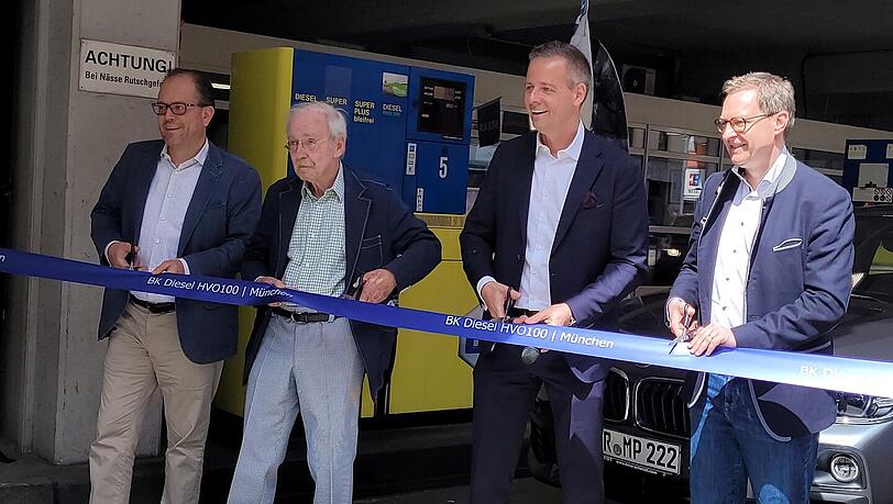 Eröffnung der ersten HVO100-Zapfsäule in München