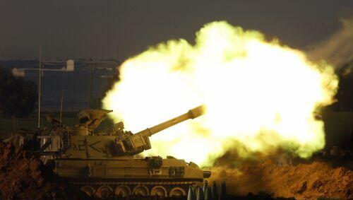 Israelische Artillerie in Gaza Israelische Artillerie in Gaza
