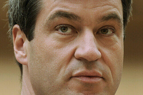 Bayerns Umweltminister Markus Söder lobt die Lagune.