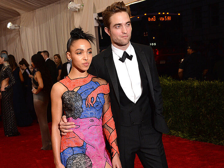 Robert Pattinson und FKA Twigs auf der Met Gala im Mai. Wie steht es heute um ihre Beziehung?