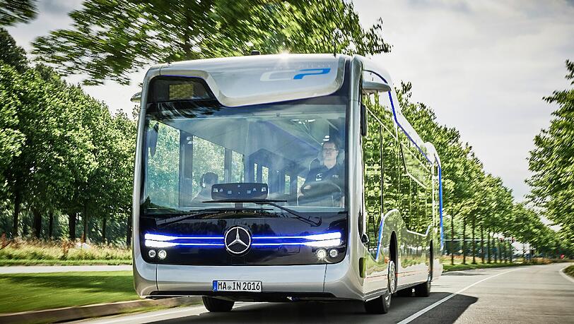 Gut 200 Millionen Euro will Daimler bis 2020 in die Weiterentwicklung seiner Stadtbusse stecken. Foto: Daimer AG Gut 200 Millionen Euro will Daimler bis 2020 in die Weiterentwicklung seiner Stadtbusse stecken. Foto: Daimer AG