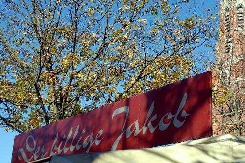 Von wegen Billiger Jakob - bei den Dult-Ständen langt die Stadt künftig ganz schön hin.