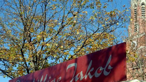 Von wegen Billiger Jakob - bei den Dult-Ständen langt die Stadt künftig ganz schön hin. Von wegen Billiger Jakob - bei den Dult-Ständen langt die Stadt künftig ganz schön hin.