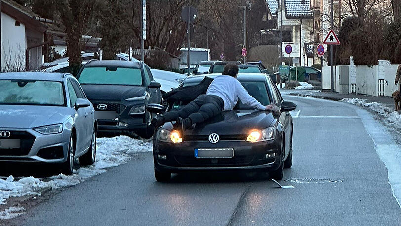 Filmreife Szenen am fr&uuml;hen Freitagmorgen in Gr&uuml;nwald.