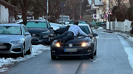 Filmreife Szenen am fr&uuml;hen Freitagmorgen in Gr&uuml;nwald.