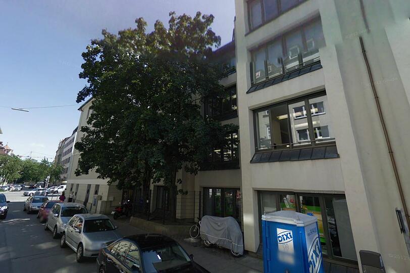 Der alte Blick in die Gegenrichtung auf die Leopoldstraße.