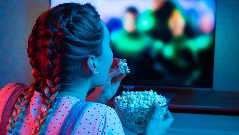 Um Serien und Filme zu streamen, müssen Zuschauerinnen und Zuschauer nicht unbedingt auf Anbieter wie Netflix oder Amazon Prime Video zurückgreifen.