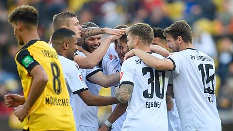 Der SV Sandhausen setzte sich in Dresden durch.