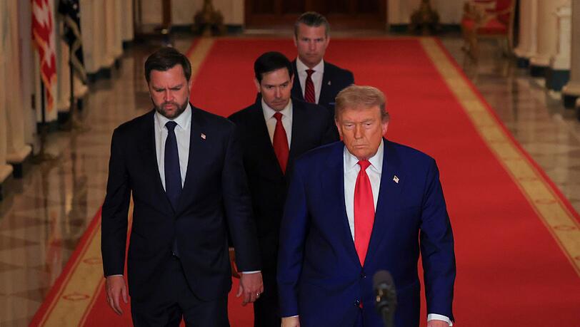 "Heute ist Tag 61" - Trump und sein Team treten nach den Angriffen auf den Iran vor die Kameras. (Archivbild)