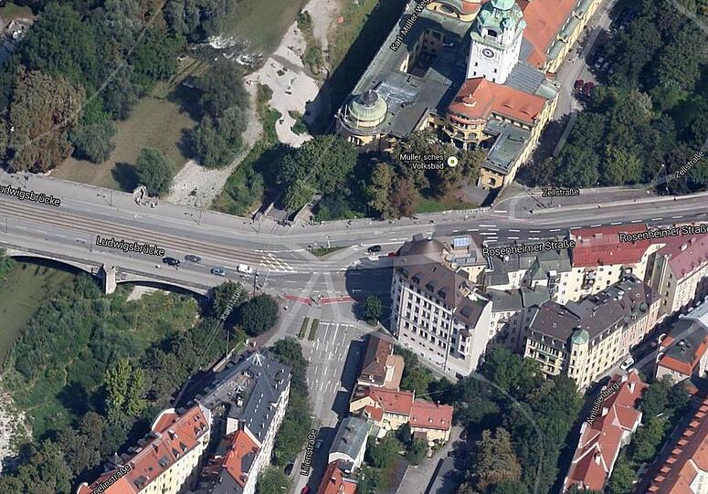 Der Umgriff an der Lilienstraße (Bildmitte) soll erweitert werden. Das KVR soll klären, ob die Fahrspuren schmaler werden können.