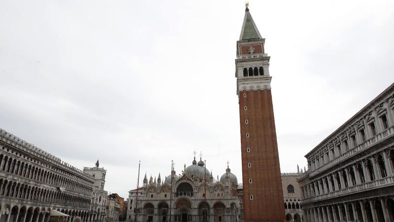 Noch ist der Markusplatz in Venedig menschenleer. Noch ist der Markusplatz in Venedig menschenleer.