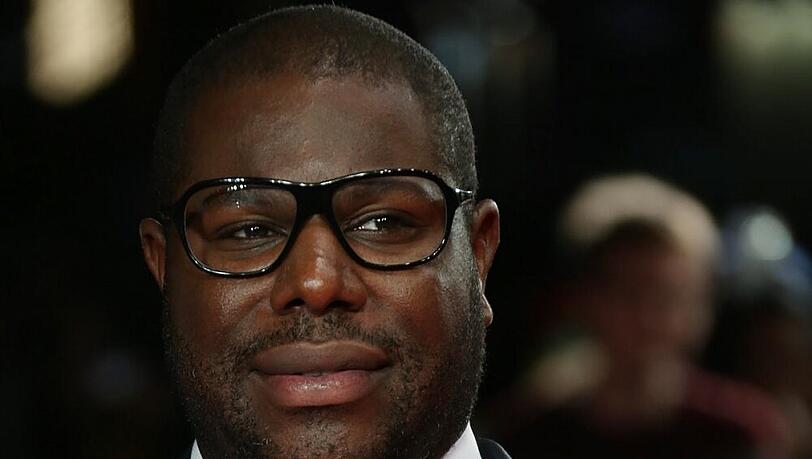 Mit "12 Years a Slave" will Steve McQueen die Sklaverei schonungslos zeigen Mit "12 Years a Slave" will Steve McQueen die Sklaverei schonungslos zeigen