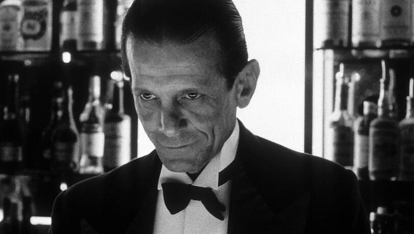 Joe Turkel als Barkeeper im Horrorfilm "Shining".