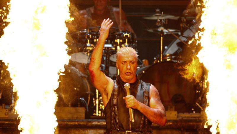 Till Lindemann und seine Band Rammstein melden sich zu Wort. Till Lindemann und seine Band Rammstein melden sich zu Wort.