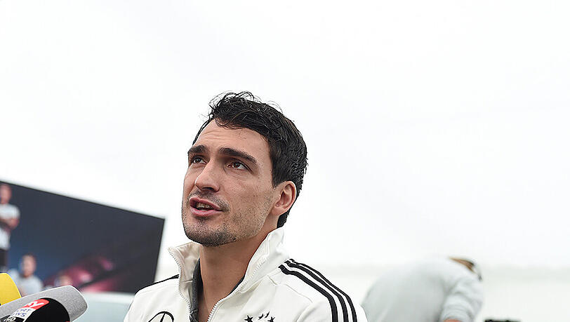 Mats Hummels beim Medientag der DFB-Auswahl im EM-Trainingslager in Ascona. Mats Hummels beim Medientag der DFB-Auswahl im EM-Trainingslager in Ascona.