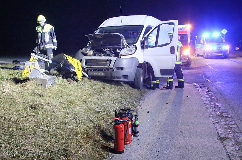 Zu dem Unfall wurden der Rettungsdienst aus Haag sowie die Feuerwehren aus Lengmoos und Gars am Inn gerufen. Den Gesamtschaden schätzt die Polizei auf knapp 35.000 Euro.