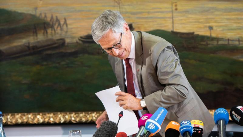 Er geht: Carsten Sieling (SPD) tritt als Bremer Bürgermeister zurück. Er geht: Carsten Sieling (SPD) tritt als Bremer Bürgermeister zurück.