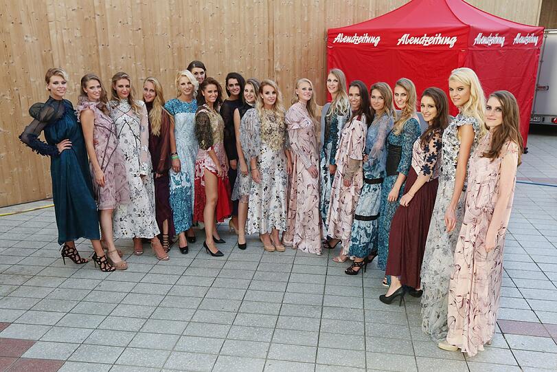 Models und Mountainbiker am Flughafen: Die Bilder vom "Schöne Münchnerin"-Wildcard-Event beim "Bike & Style"-Festival zum Durchklicken.