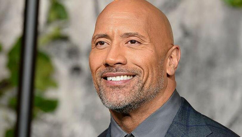 Dwayne Johnson kann strahlen: Sein Film "Jumanji" hat sich zum Überraschungshit entwickelt.
