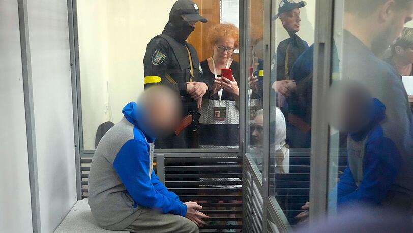 Der russische Soldat musste sich wegen der Tötung eines unbewaffneten Zivilisten vor Gericht verantworten.
