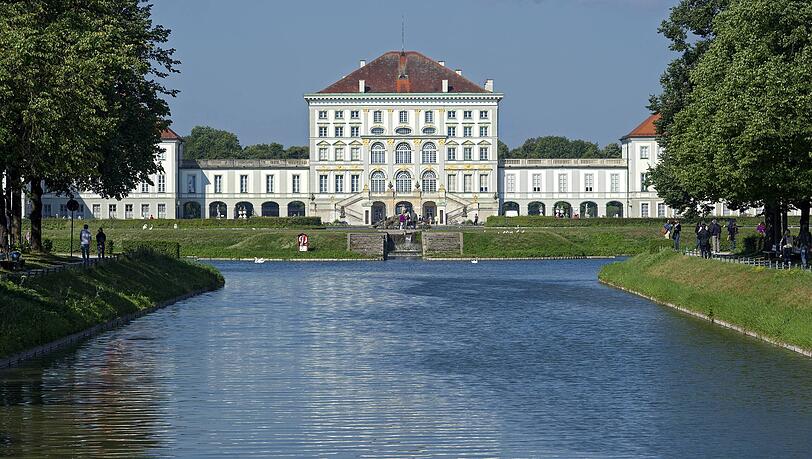 Ein weiterer Kostenfaktor: das Standesamt. Wer in Schloss Nymphenburg standesamtlich heiraten m&ouml;chte, braucht Gl&uuml;ck beim Losverfahren &ndash; und 670 Euro.