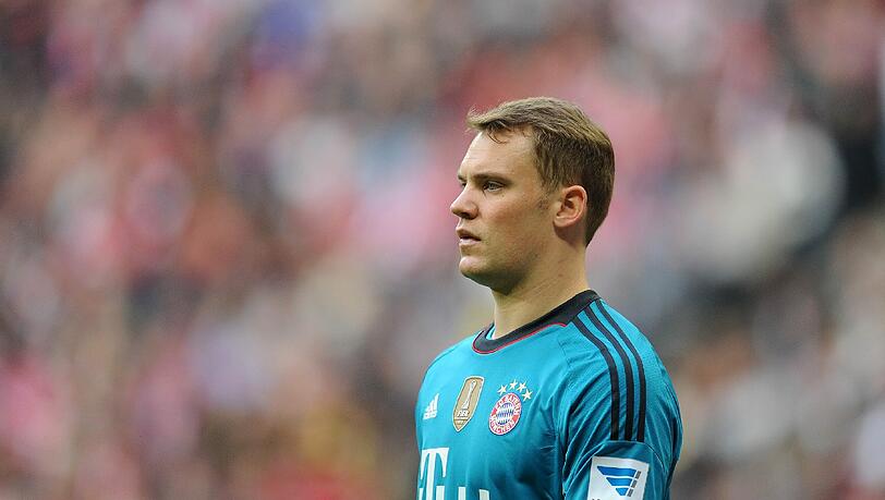 MANUEL NEUER NOTE 3
Machtlos bei Mkhitaryans 0:1, danach aufmerksam. Die Nummer eins blieb wegen Wadenproblemen zur Pause draußen – war wohl besser so. Ersparte sich den Rest. MANUEL NEUER NOTE 3
Machtlos bei Mkhitaryans 0:1, danach aufmerksam. Die Nummer eins blieb wegen Wadenproblemen zur Pause draußen – war wohl besser so. Ersparte sich den Rest.