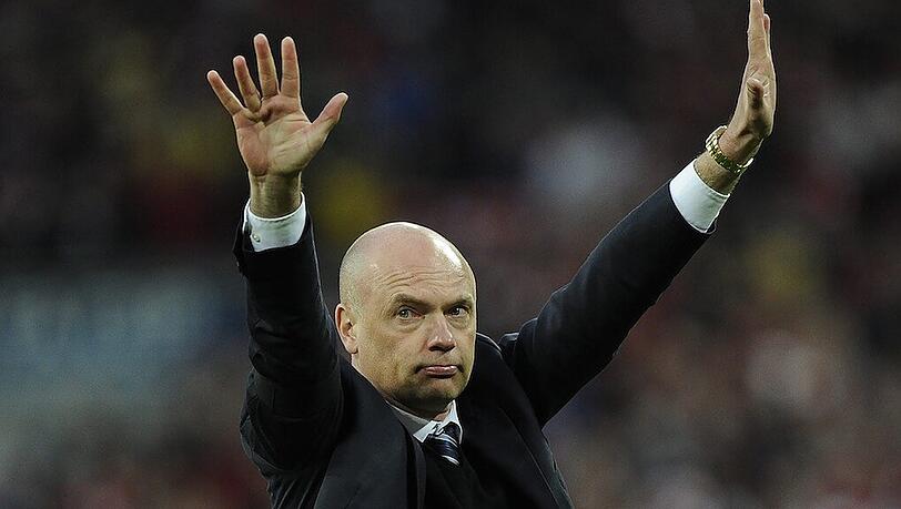 Uwe Rösler steht beim TSV 1860 ganz oben auf der Kandidaten-Liste. Uwe Rösler steht beim TSV 1860 ganz oben auf der Kandidaten-Liste.