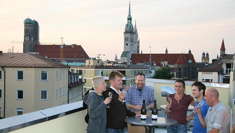 Ein grandioser Blick: Die Dachterrasse vom Hotel Deutsche Eiche in der Reichenbachstraße. Ein grandioser Blick: Die Dachterrasse vom Hotel Deutsche Eiche in der Reichenbachstraße.