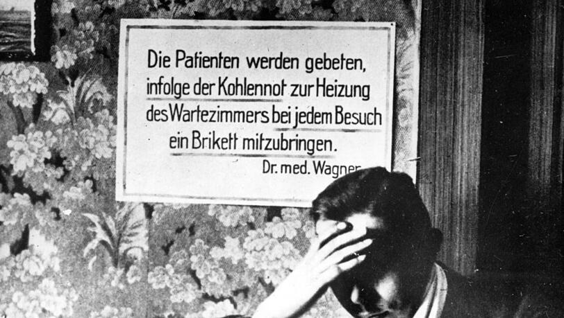 Frieren im Jahr 1923: Das verleitet zu Vergleichen mit heute, doch die Situation damals war ganz anders gelagert. Frieren im Jahr 1923: Das verleitet zu Vergleichen mit heute, doch die Situation damals war ganz anders gelagert.