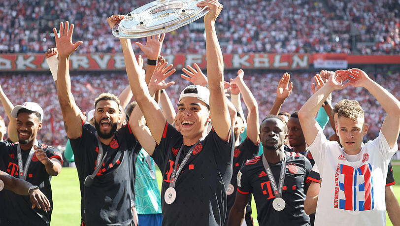 Nummer elf in Serie: Der FC Bayern ist nicht zu stoppen. Nummer elf in Serie: Der FC Bayern ist nicht zu stoppen.