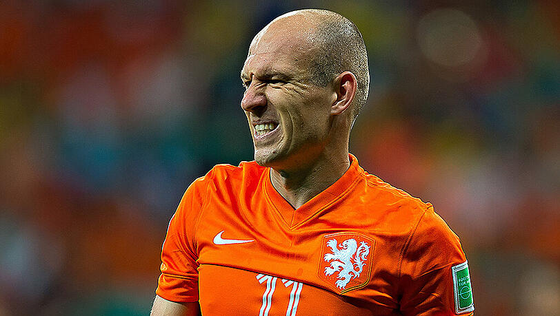 Arjen Robben war mit der niederländischen Auswahl in der EM-Qualifikation überraschend unter anderem an Island gescheitert. Arjen Robben war mit der niederländischen Auswahl in der EM-Qualifikation überraschend unter anderem an Island gescheitert.