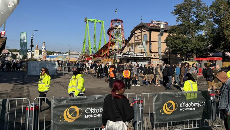Es besteht ein Zusammenhang mit dem Großeinsatz am frühen Mittwochmorgen im Münchner Norden.