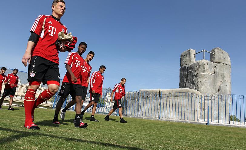 Impressionen aus dem Bayern-Trainingslager in Doha.
