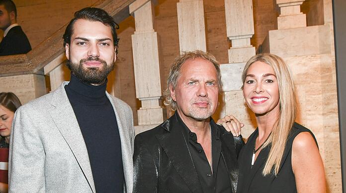 Uwe Ochsenknecht mit Frau Kirsten Viebrock und Sohn Jimi Blue Ochsenknecht (li.).