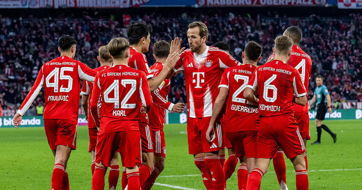 Noten-zu-FC-Bayern-gegen-FC-St-Pauli-D-az-erl-st-die-M-nchner-Abwehr-Star-kann-nicht-berzeugen