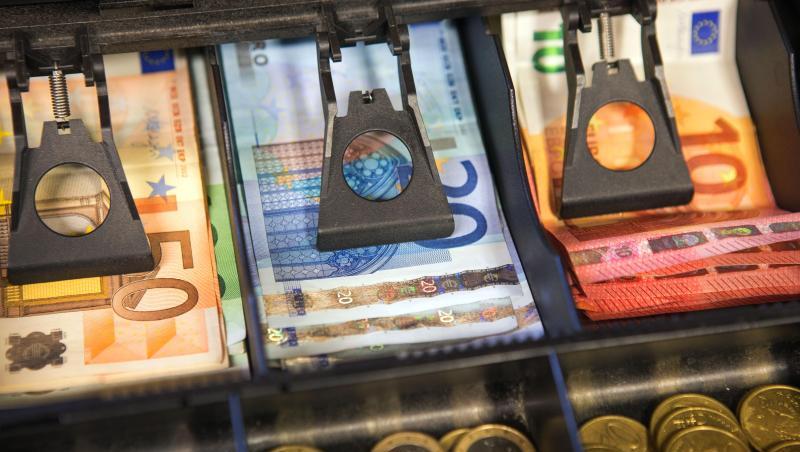Tiefer als ein Jahr zuvor in die Tasche greifen mussten Verbraucher im Januar für Haushaltsenergie und Kraftstoffe. Tiefer als ein Jahr zuvor in die Tasche greifen mussten Verbraucher im Januar für Haushaltsenergie und Kraftstoffe.