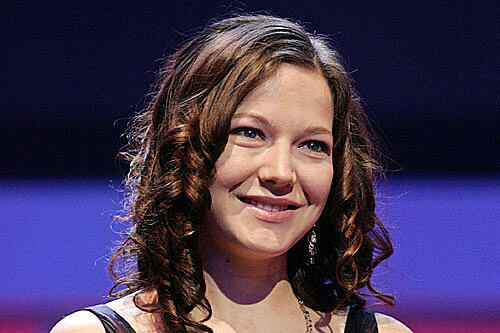 Hannah Herzsprung wird von Michael Ballhaus neben acht europäischen Kollegen zum deutschen "Shooting Star" gekürt.