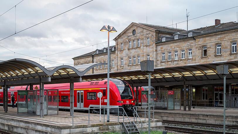 Der Bahnhof Bamberg war Schauplatz eines ungewöhnlichen Notfalls. (Symbolbild)